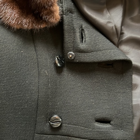 Vintage-The American Way brand Vintage beautiful wool and fur peacoat - Picture 3 of 9